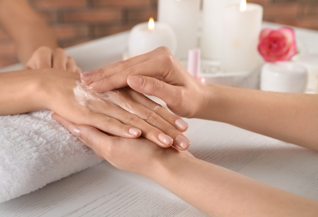 Pro Aesthetic Studio Manicure
